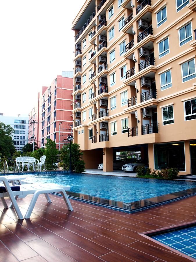 Hotel V Residencia Pattaya Exterior foto