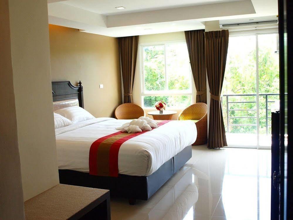 Hotel V Residencia Pattaya Exterior foto